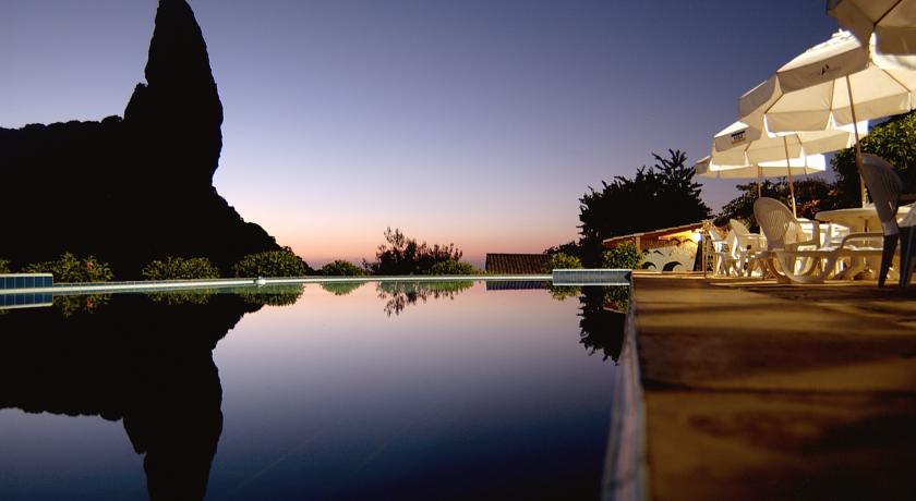 Pousada em Fernando Noronha: Pousada Maravilha Pousada em Fernando Noronha: Pousada Maravilha