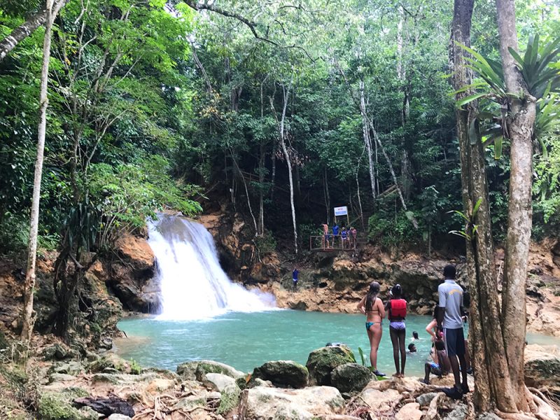 O que fazer na Jamaica: Blue Hole, em Ocho Rios.