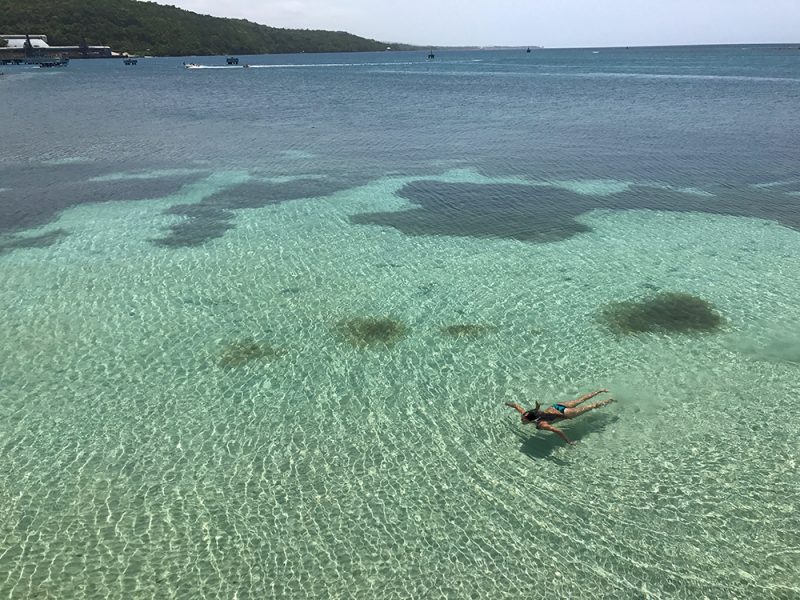 Jamaica o que fazer: um pouco do mar cristalino da ilha.