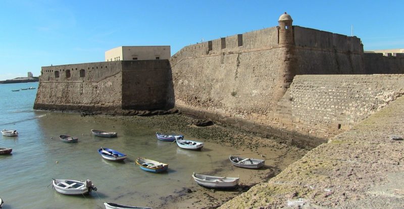 Fortaleza de Santa Catalina em Cádiz Fortaleza de Santa Catalina em Cádiz
