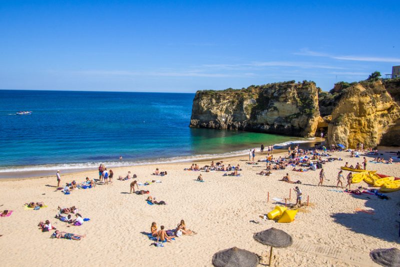 As praias mais lindas de Portugal: descubra o Algarve