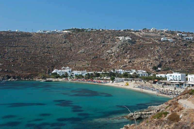 Vista da praia de Psarou