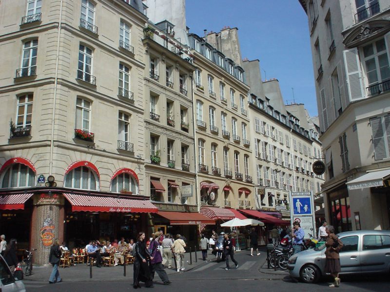 hotel em paris bem localizado