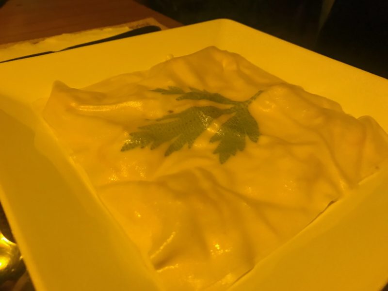 Onde comer na Rota Ecológica de Alagoas: ravioli aperto do Amor: massa finíssima e sabor delicado Onde comer na Rota Ecológica de Alagoas: ravioli aperto do Amor: massa finíssima e sabor delicado