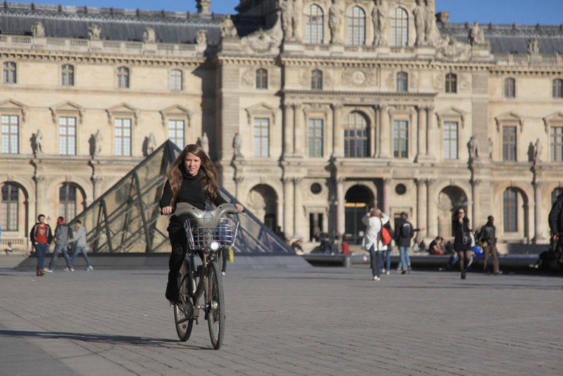 Para onde ir em janeiro: andar de bicicleta por Paris.