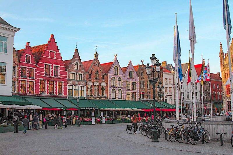 Roteiro Bruges e Amsterdã: A Markt, coração da cidade belga
