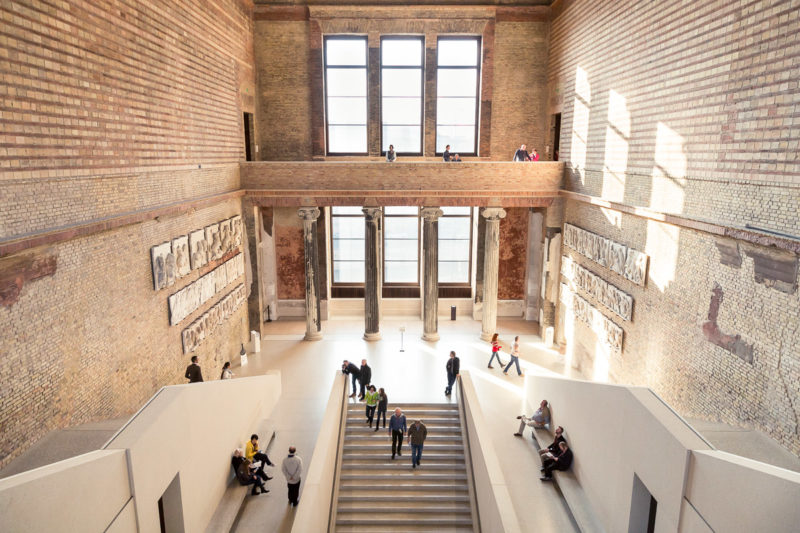 O que fazer em Berlin no inverno: explorar os museus como o Neues Museum. O que fazer em Berlin no inverno: explorar os museus como o Neues Museum.