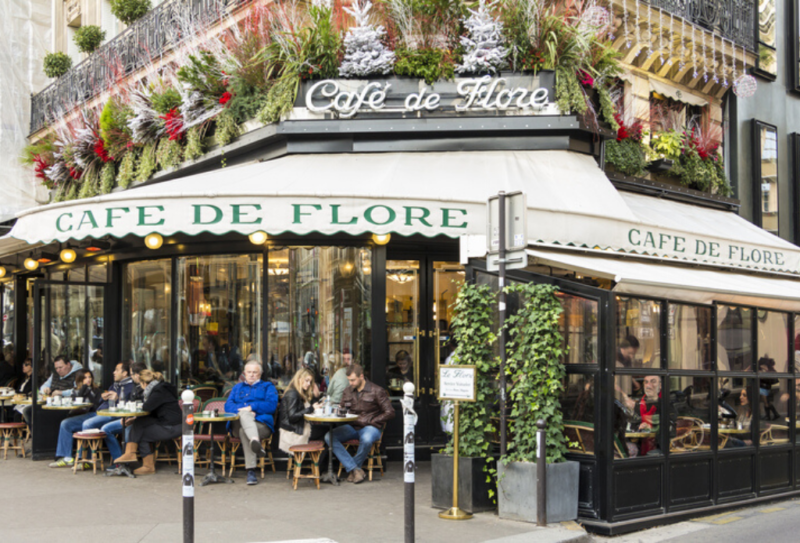 O Café de Flore, em Paris: aberto desde 1880, é um endereço para se cair dentro do Croque