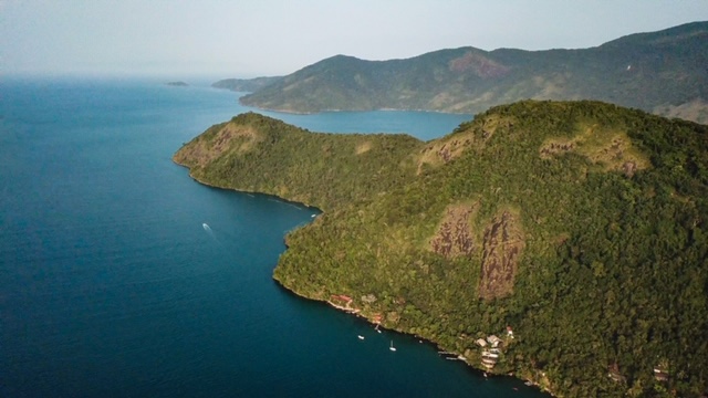 Parece Amazônia, mas é aqui no Mamanguá