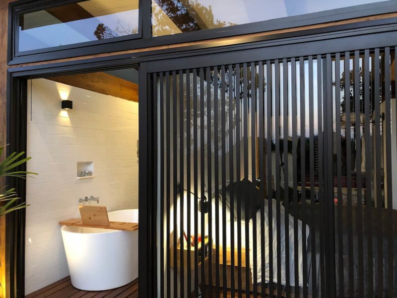 Airbnb com banheiras instagramáveis