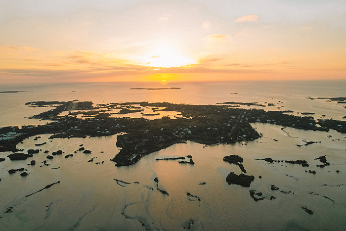 Vista aérea das ilhas que formam Cedar Keys