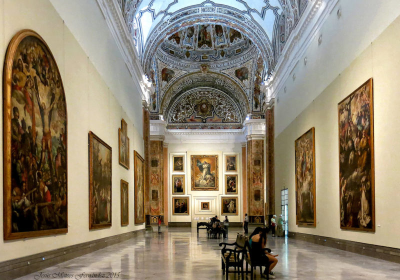 O impressionante interior do Museo de Bellas Artes de Sevilla.