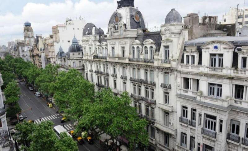 O que fazer em Buenos Aires: visitar a Avenida de Mayo