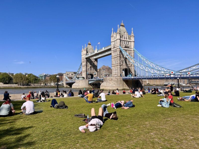 Passeios em Londres: the queen's walk e o visual da Tower Bridge