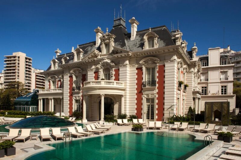 Os melhores hotéis em Buenos Aires: Arquitetura francesa do Four Seasons.