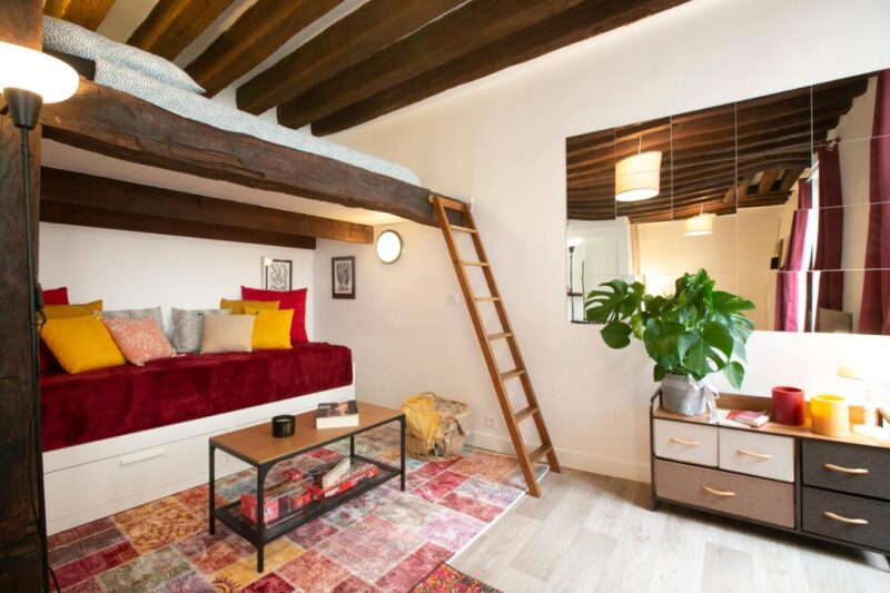 apartamento no centro de Paris: espaço gostoso para quem viaja para Paris com família e amigos