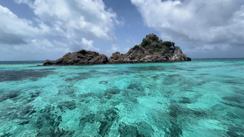 A beleza surreal do mar de Los 3 hermanos. Cenário me lembrou o Tahiti