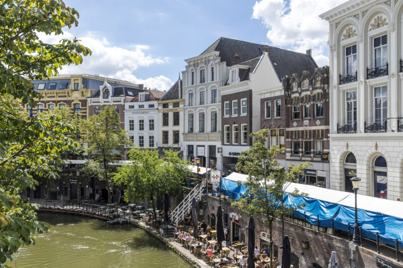 O Oudegracht, em Utrecth