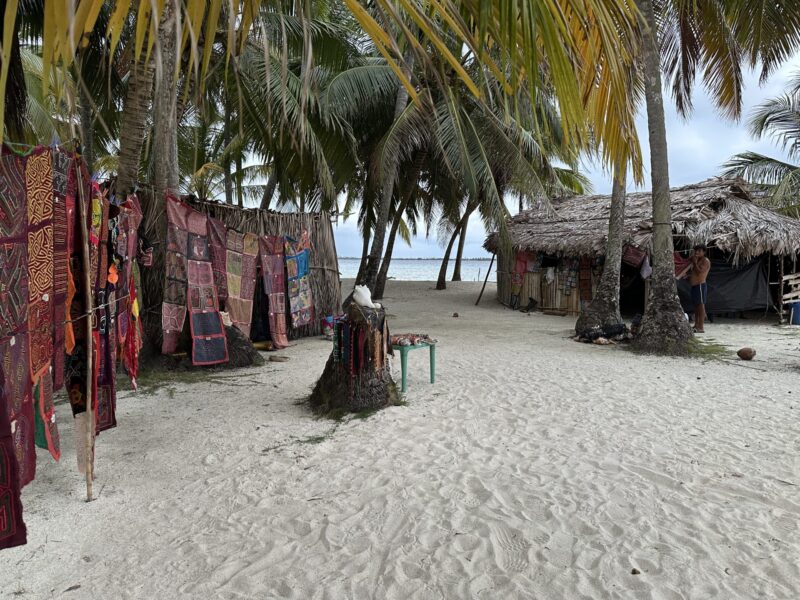Como são as ilhas habitadas de San Blas